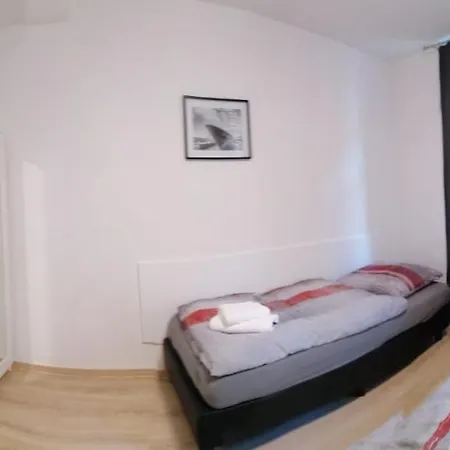 Kunstgasse 11, 10 *
